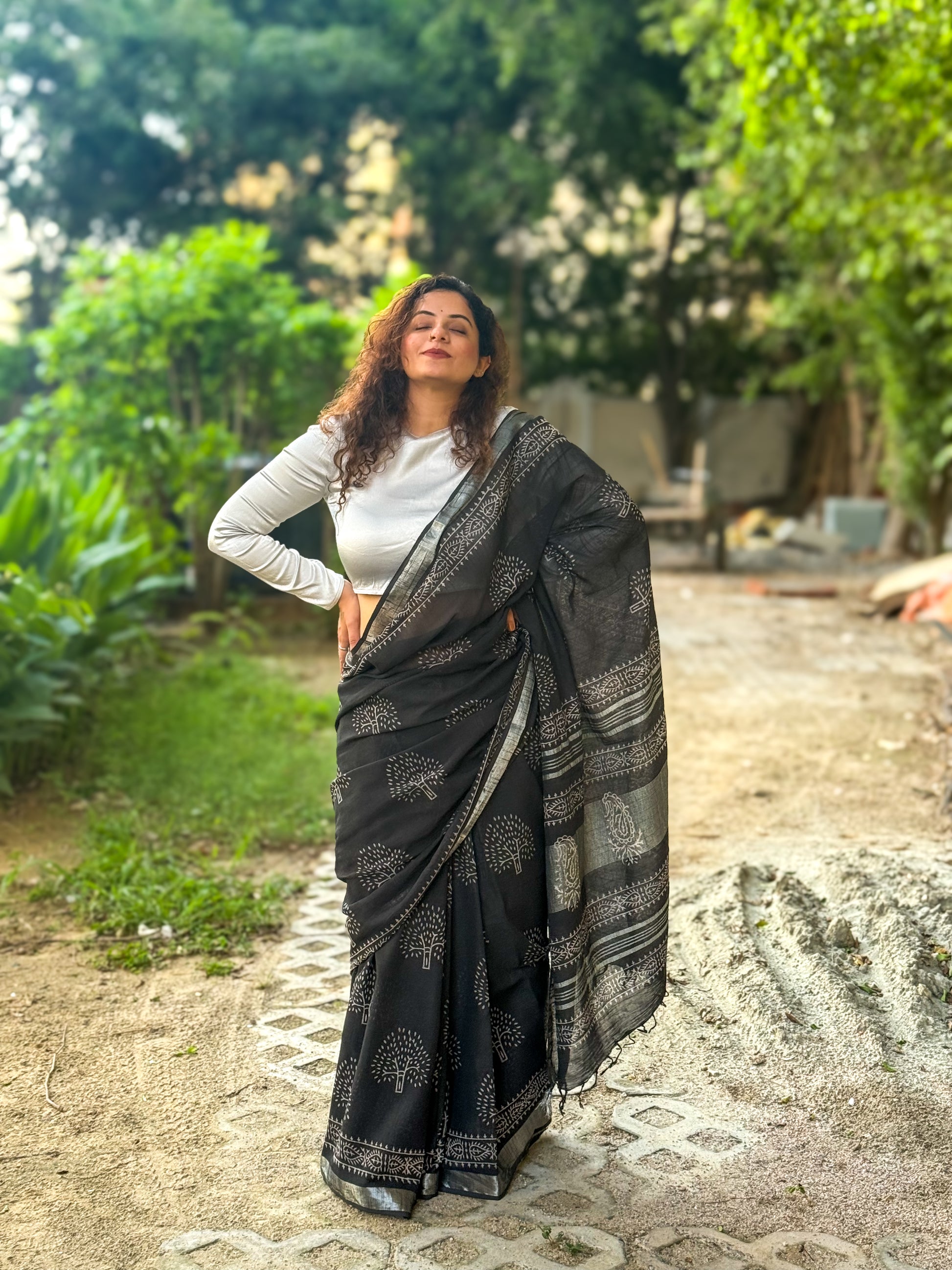 Chhaon (छाँव) - Where silence finds its shadow