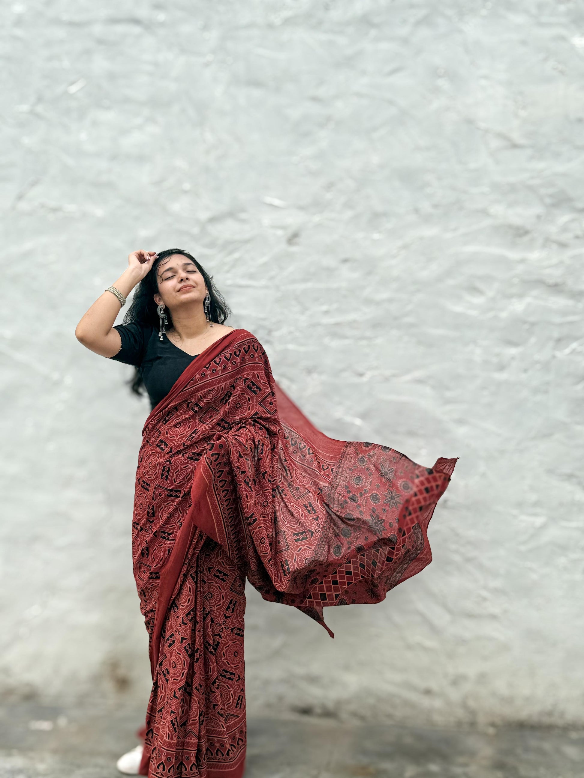 Surya Raag (सूर्या राग) - The red note of the sun